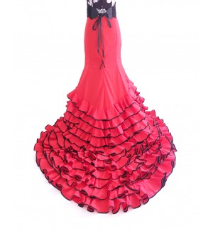 Bata de cola con ribete y sin tarlatana 2